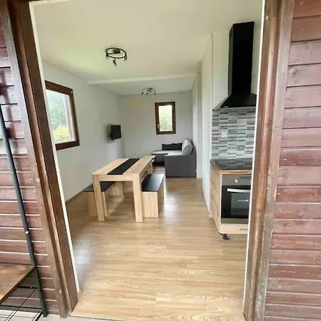 Le Sur La Butte Chalet